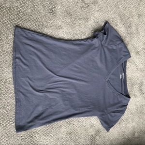 SIZE L STRETCHY BLUE TSHIRT V NECK